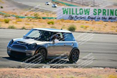 media/Oct-18-2025-Extreme Speed (Sat) [[d6d7e1fef1]]/Group 3 Purple/Session 2 (Turn 3)/